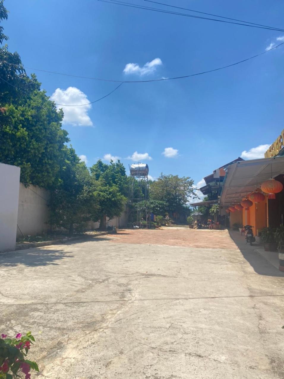 Khach San Ban Me Xanh Hotel Buon Ma Thuot Eksteriør billede