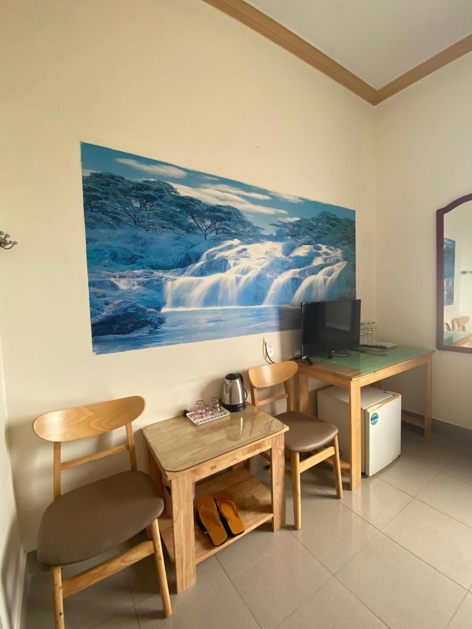 Khach San Ban Me Xanh Hotel Buon Ma Thuot Eksteriør billede